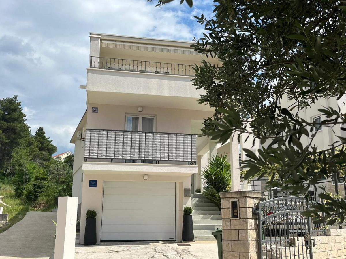 Guesthouse Civljak Baska Voda Luaran gambar