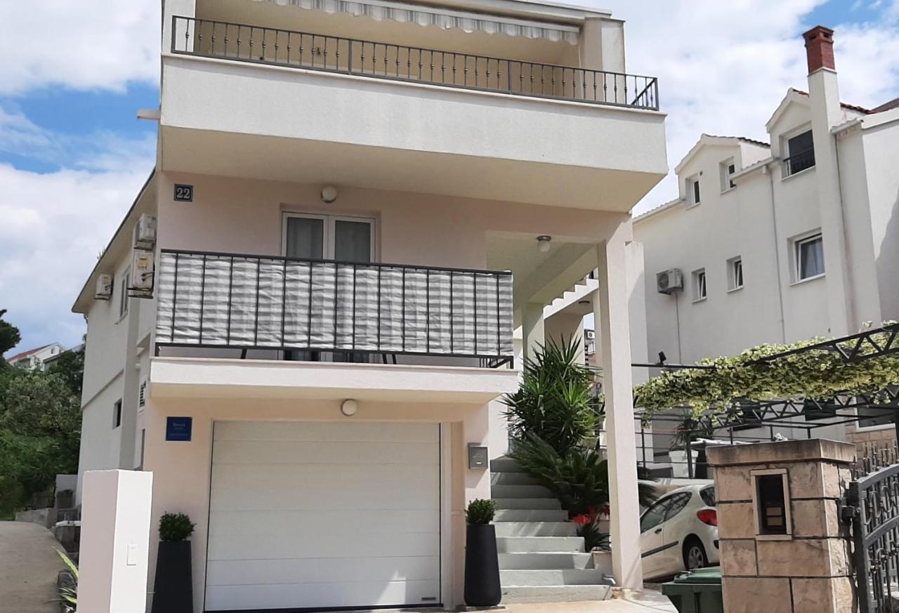Guesthouse Civljak Baska Voda Luaran gambar